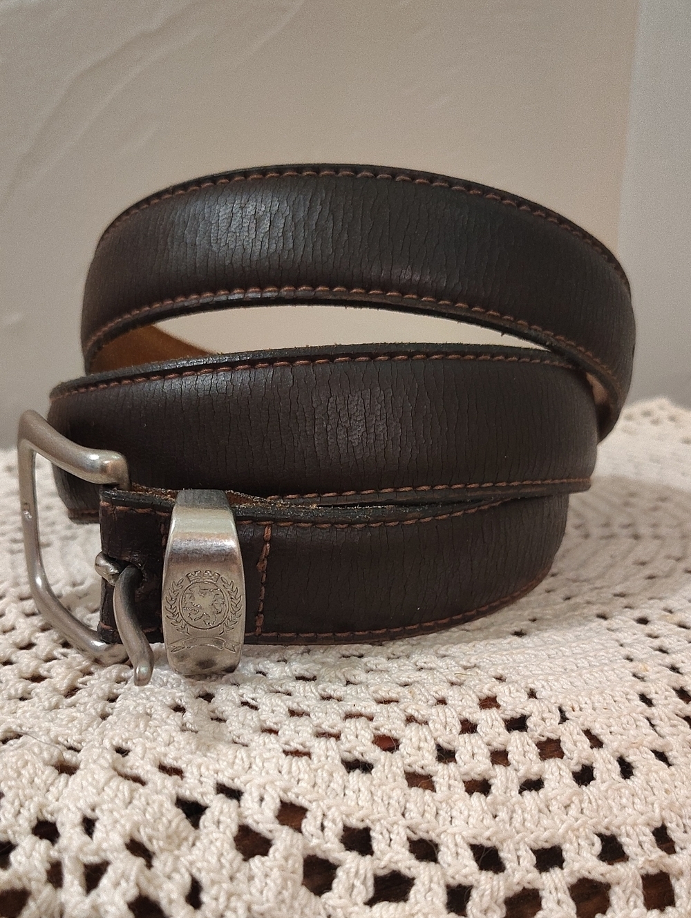 Tommy Hilfiger Mens Leather Dark Brown Belt Size 38 Silver Buckle And Accents
